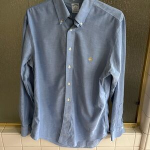 Brooks Brothers men’s blue large oxford dress shirt. Regent fit. Non-iron.